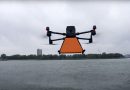 Drone-pakketlevering op binnenvaartschip in Rotterdamse haven